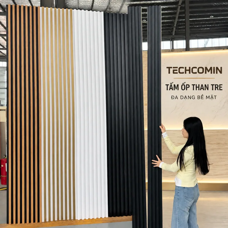 Tấm ốp trang trí nội thất bề mặt phào chỉ