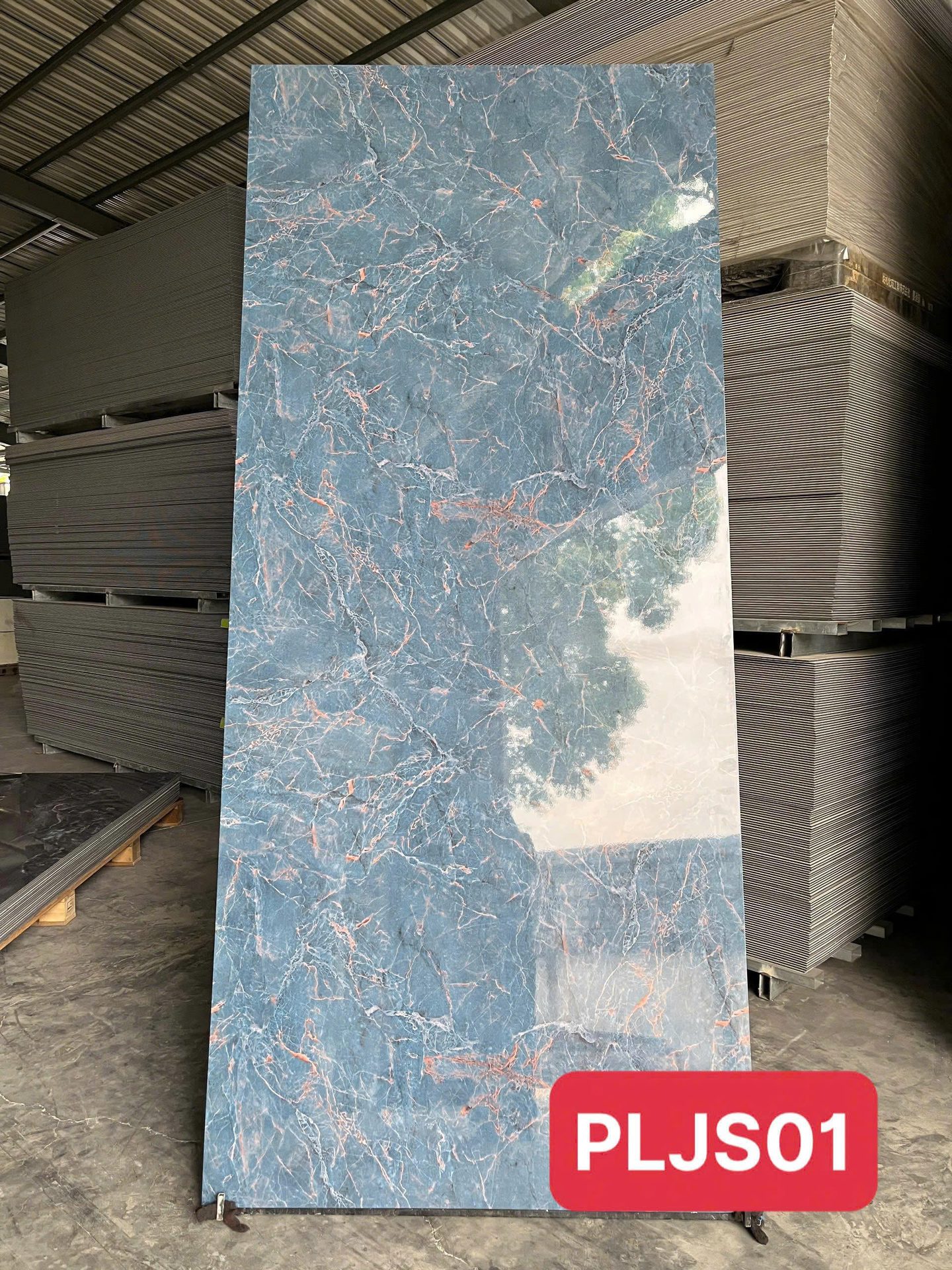 Tấm ốp than tre mã PLJS01