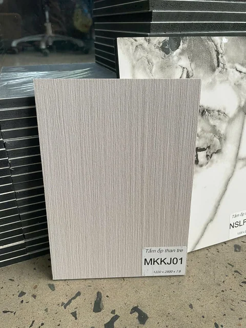 Tấm ốp than tre mã MKKJ01 — ảnh thật